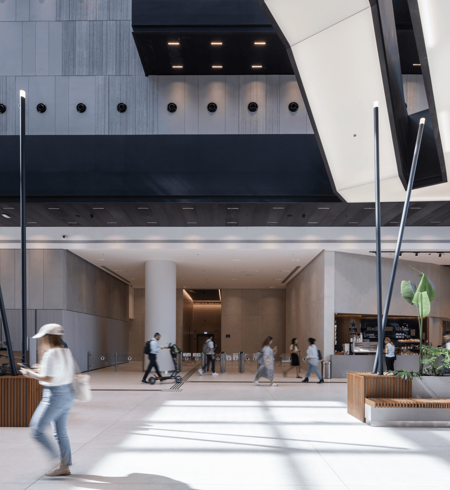 חלל ציבורי במגדל Public Space in a Tower